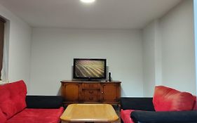 Saray Downtown Apartment Private Parking Free Wifi